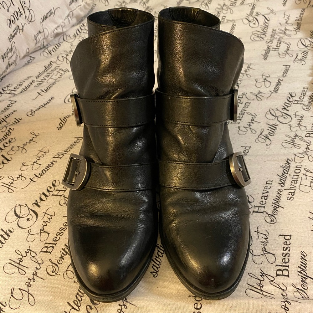 Via Spiga black booties